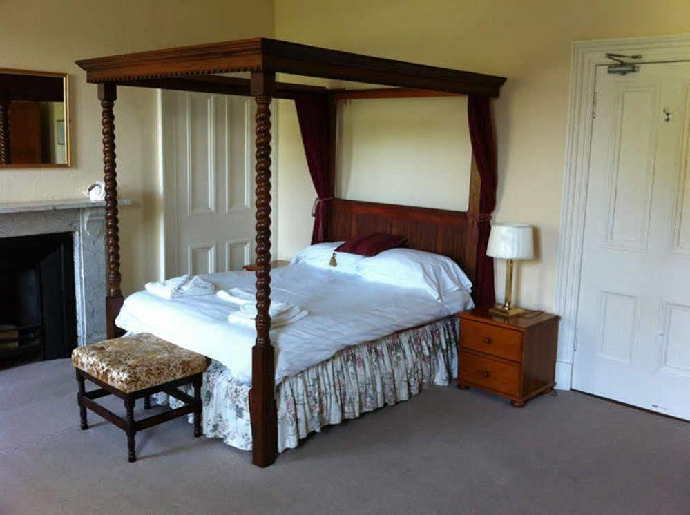 The Urr Valley Country House Hotel 道格拉斯城堡 外观 照片